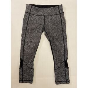 Lululemon Pace Rival Crop Zip Pocket Leggings Black White Women's Size 6